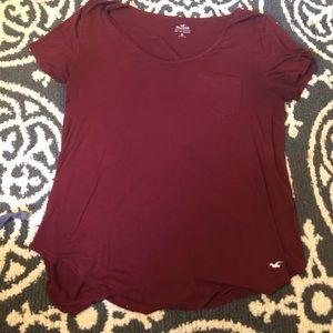 burgundy short sleeve Hollister top